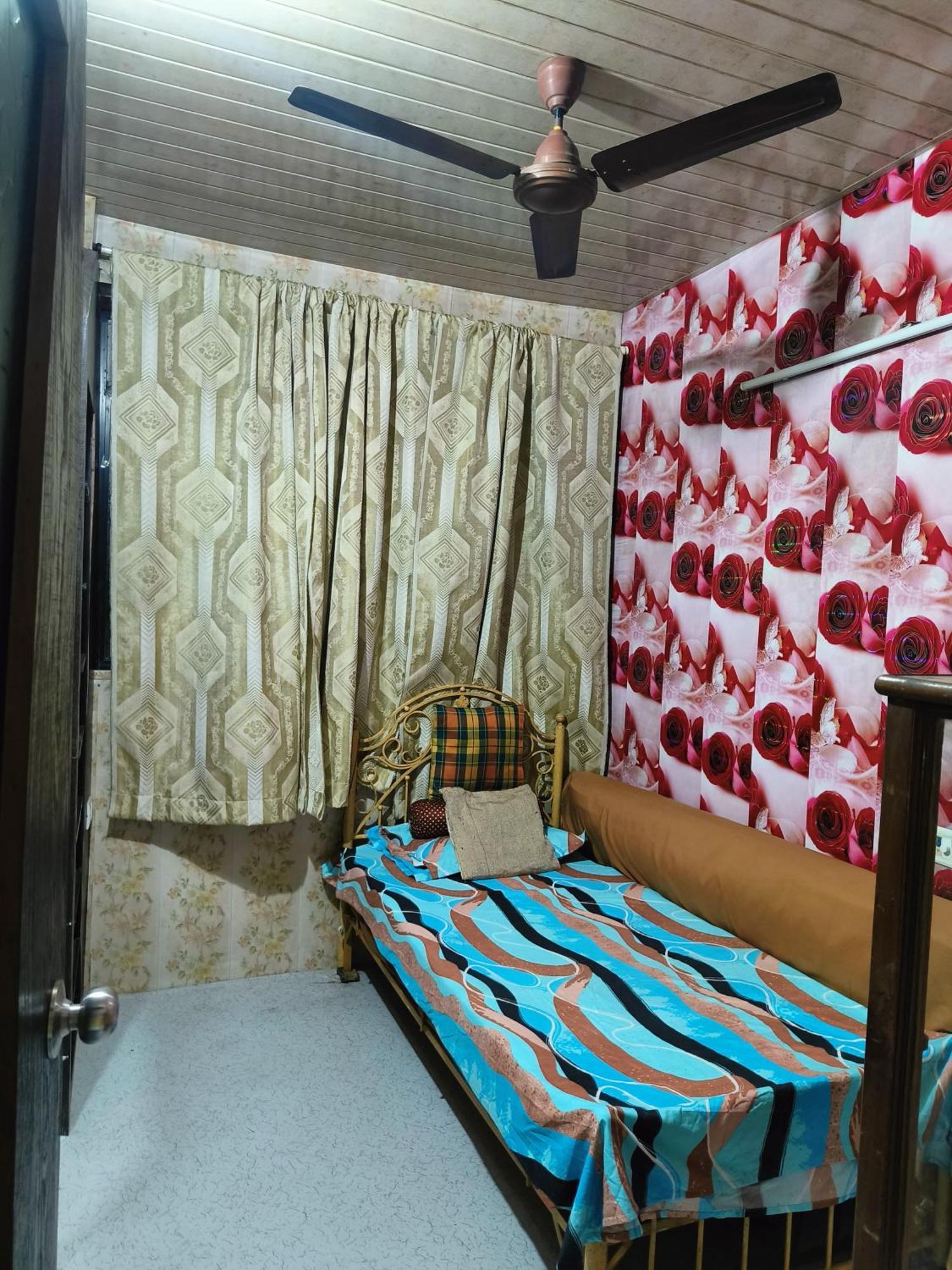 Apartament Independent Flat 2bhk In Malad West Bombaj